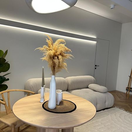 Other Apartments Ивано-Франкивск Екстериор снимка