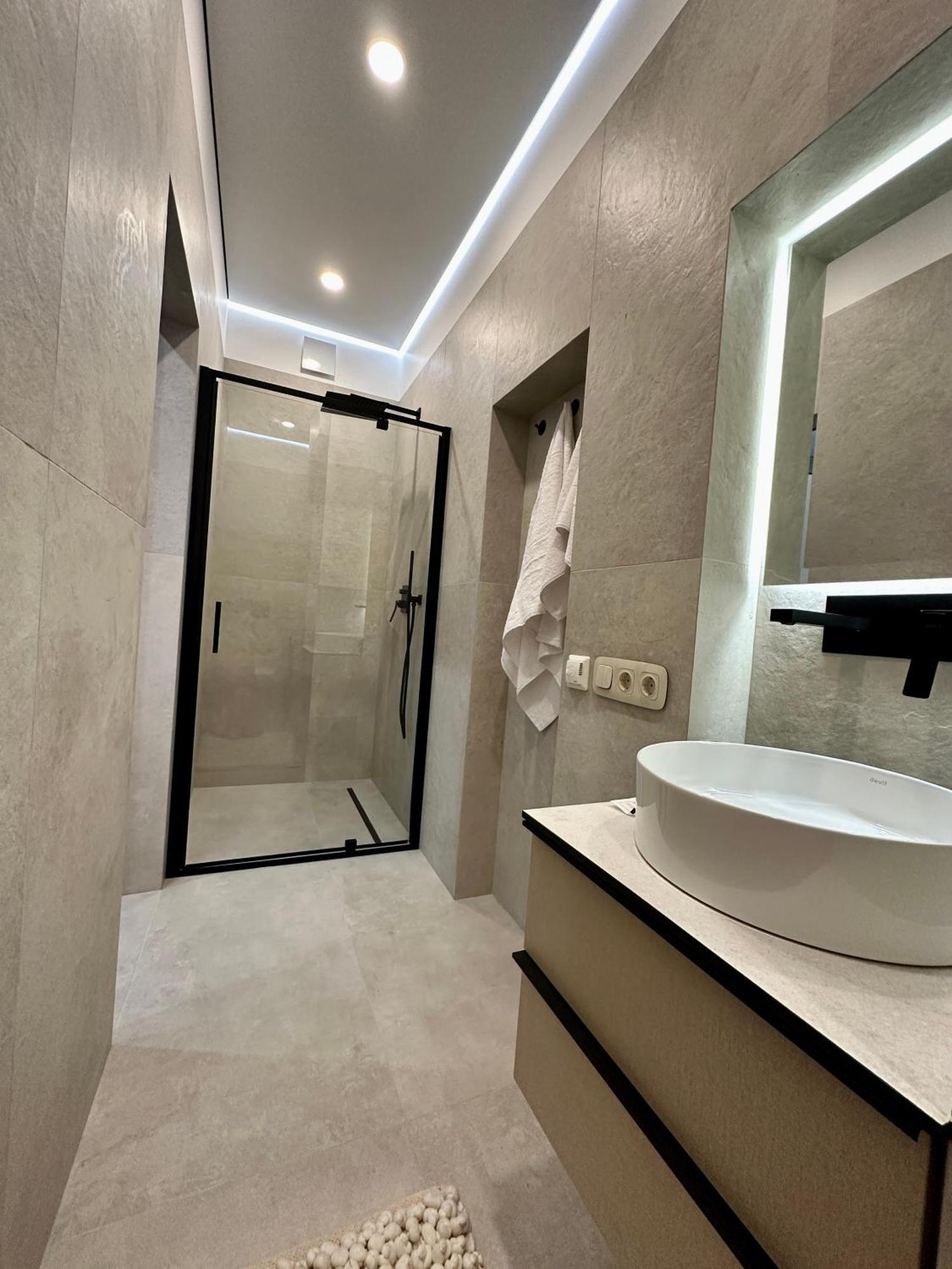 Other Apartments Ивано-Франкивск Екстериор снимка