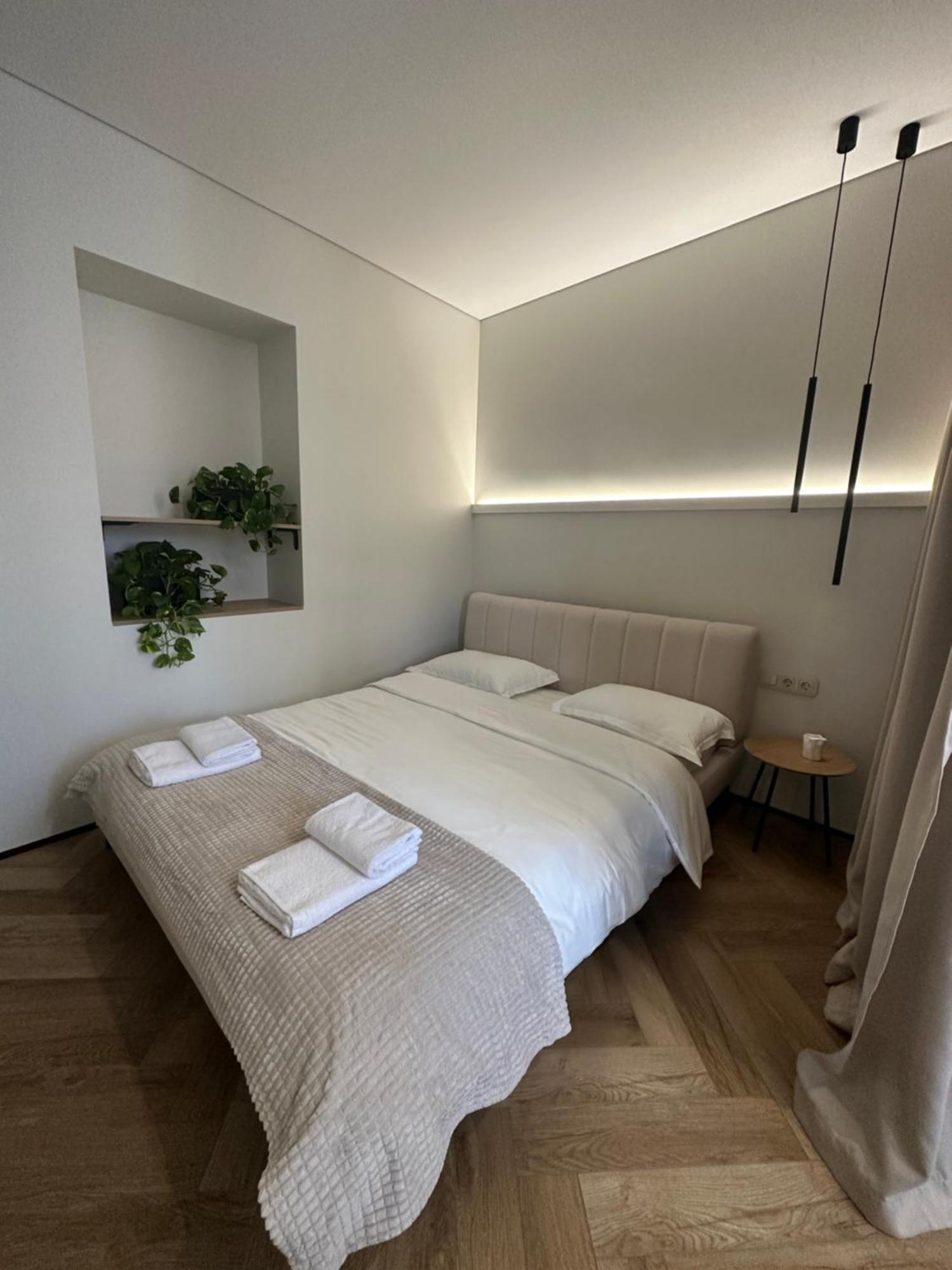 Other Apartments Ивано-Франкивск Екстериор снимка